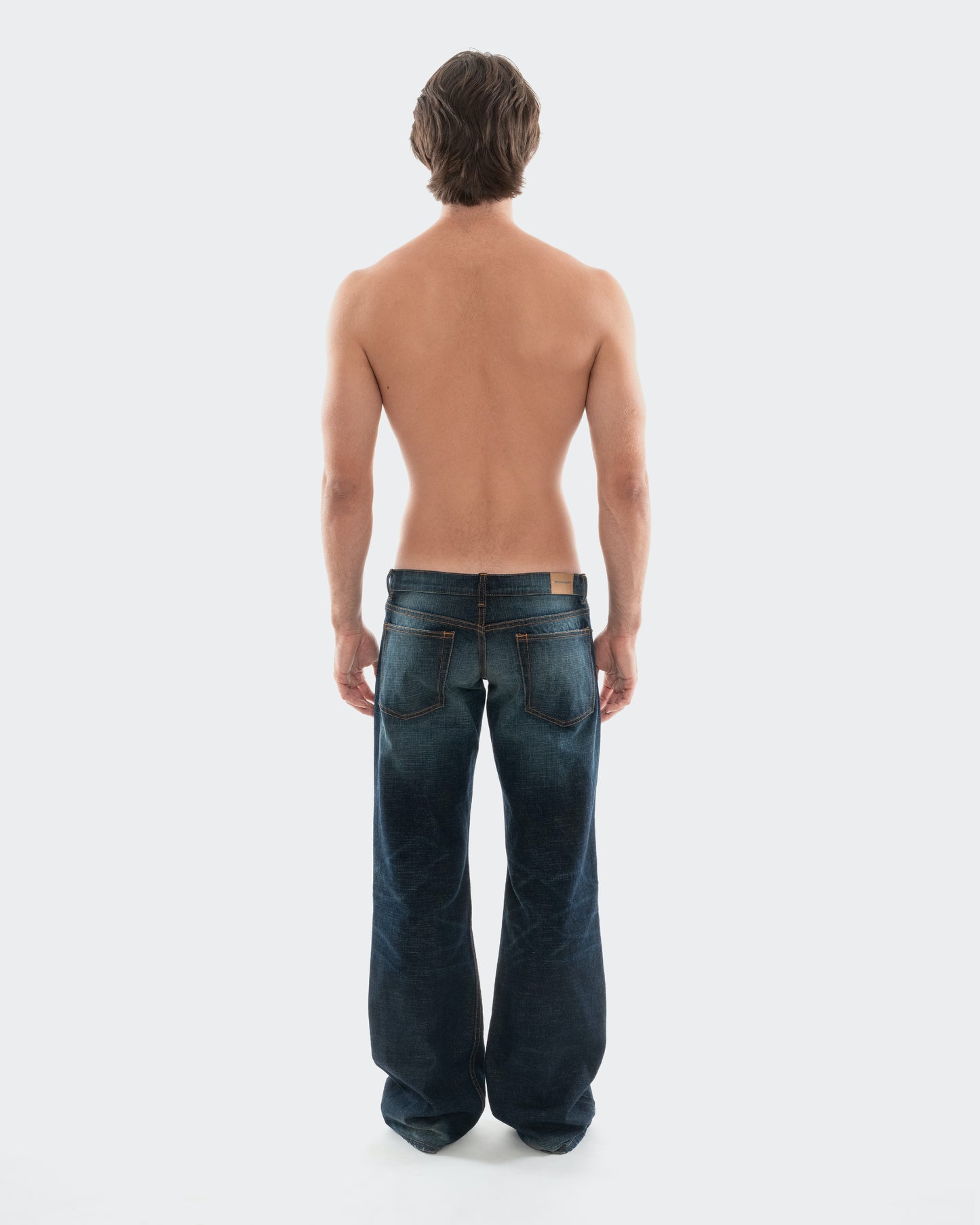 DARK BOOTCUT JEAN