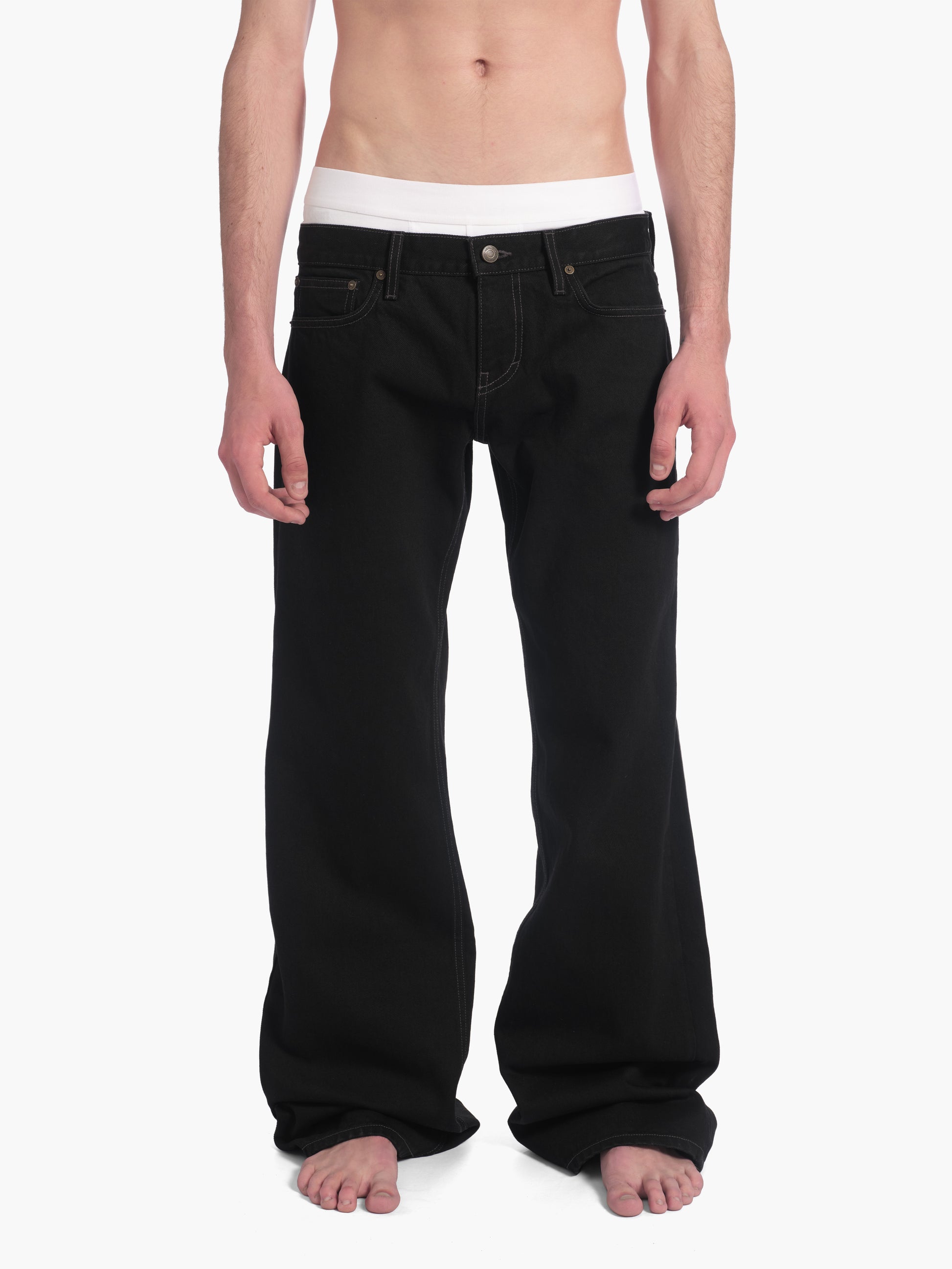 Men's bootcut jean in black rinse