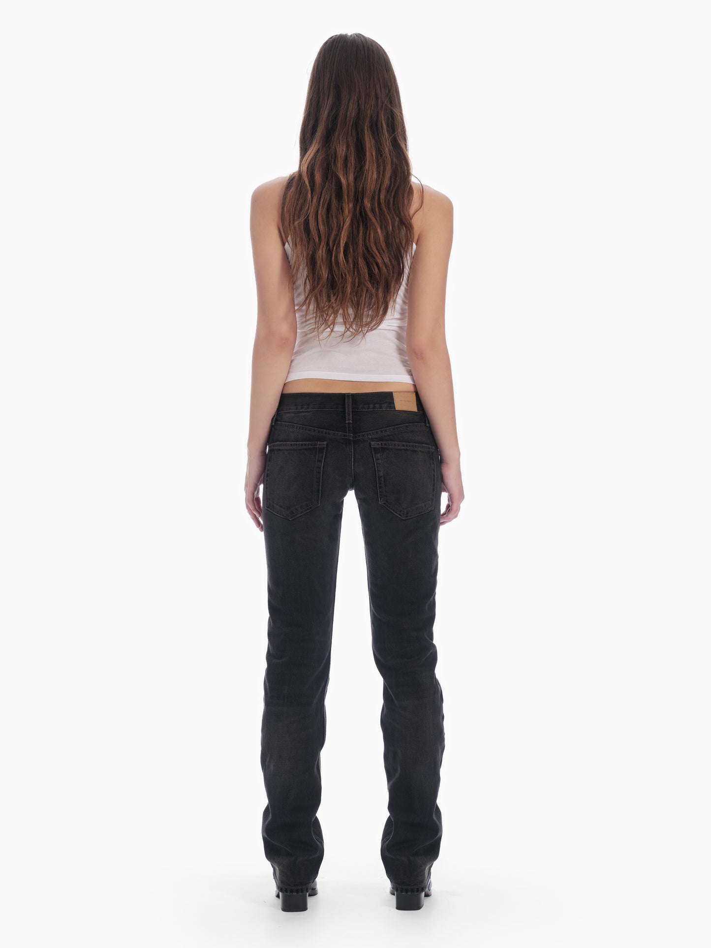 Women's slim straight jean in washed black