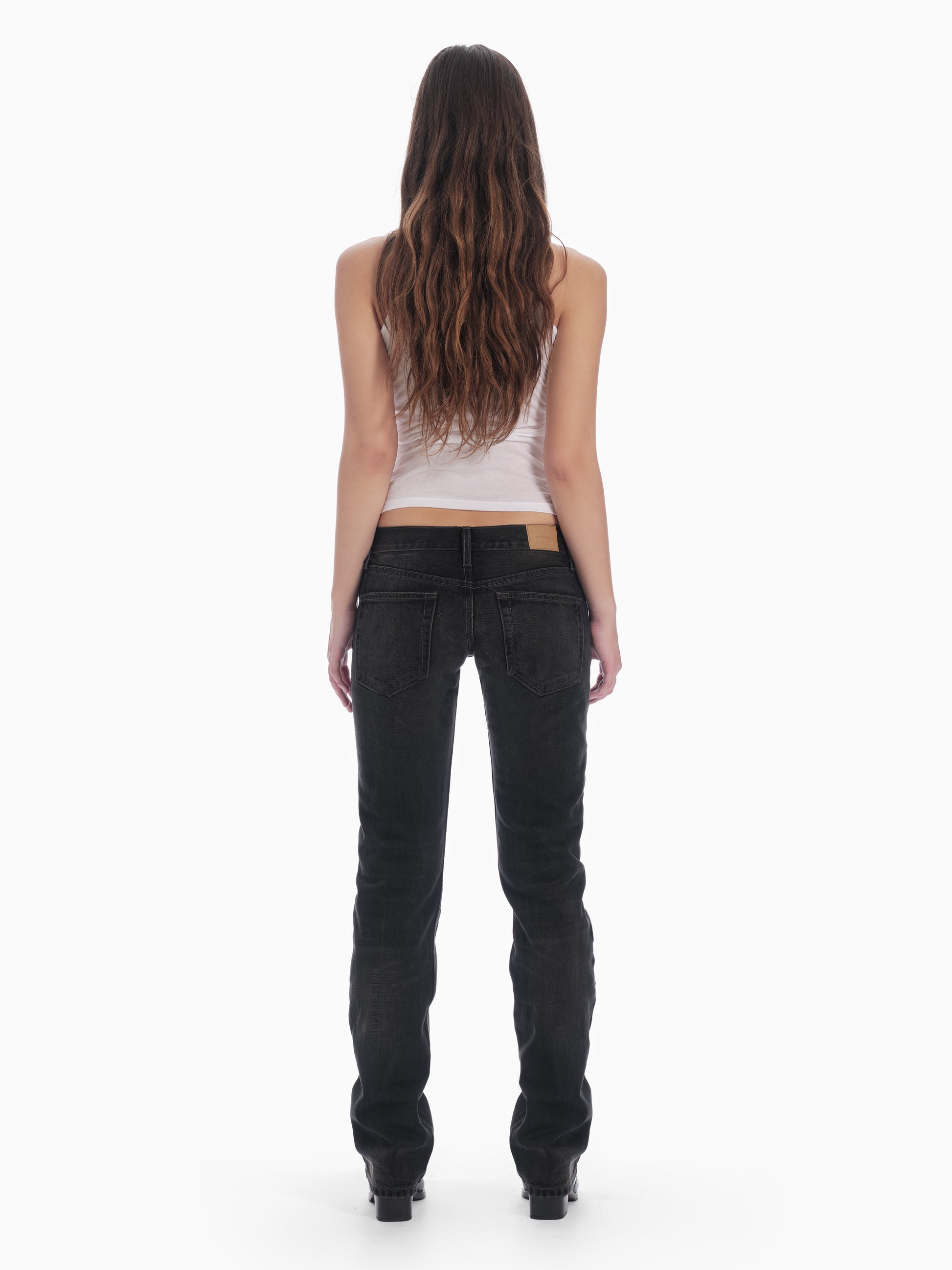 Women's slim straight jean in washed black