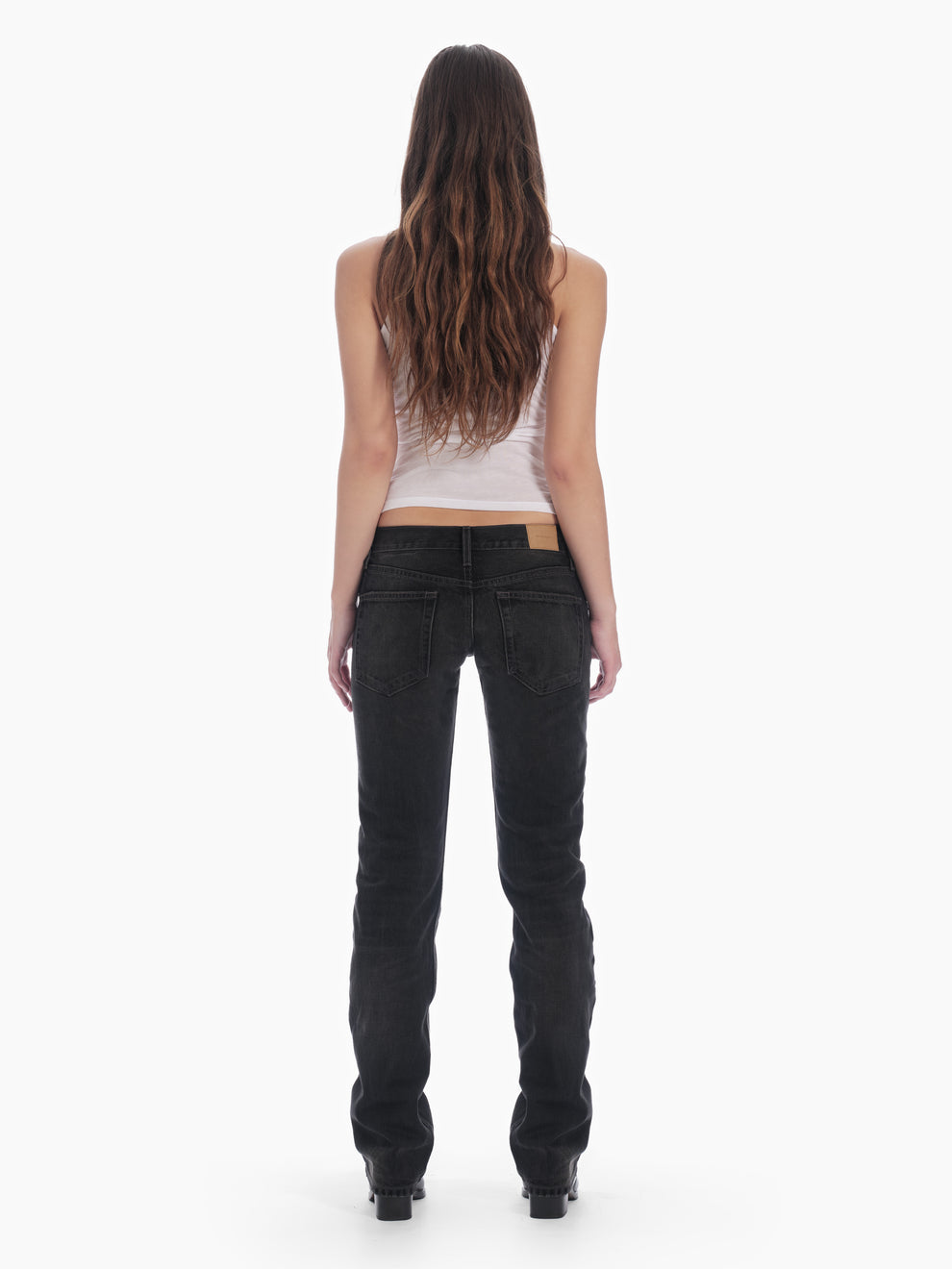 women's slim straight jean in washed black