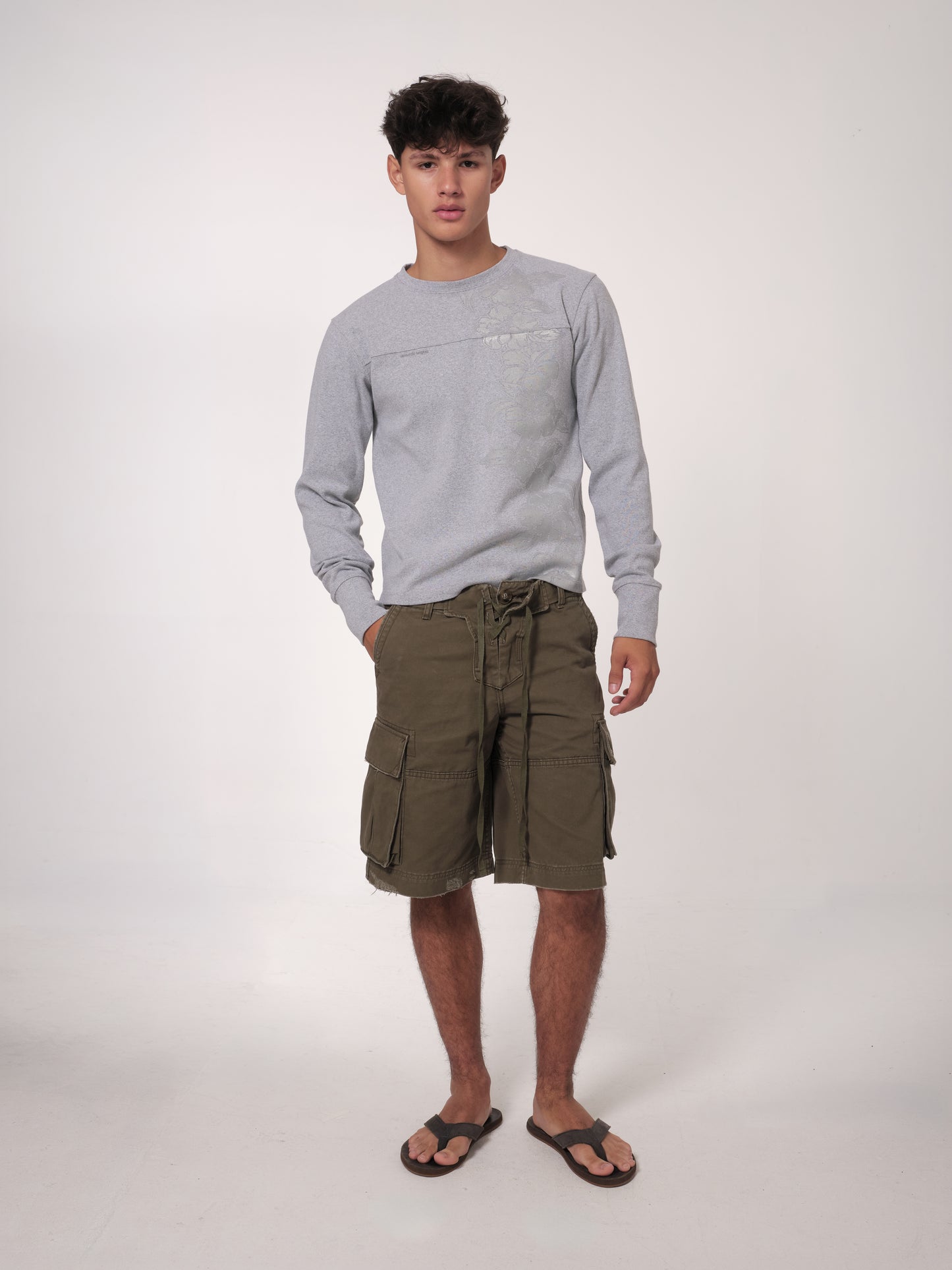 raimundo langlois floral grey cargo green full-body view