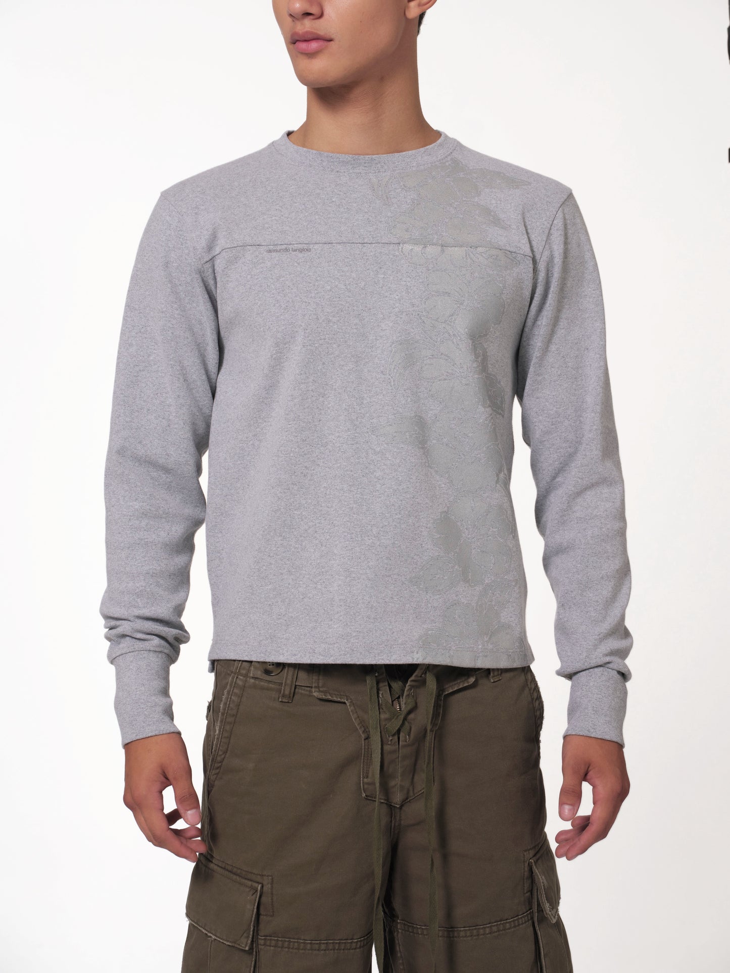 raimundo langlois long sleeve football tee in heather grey detail view